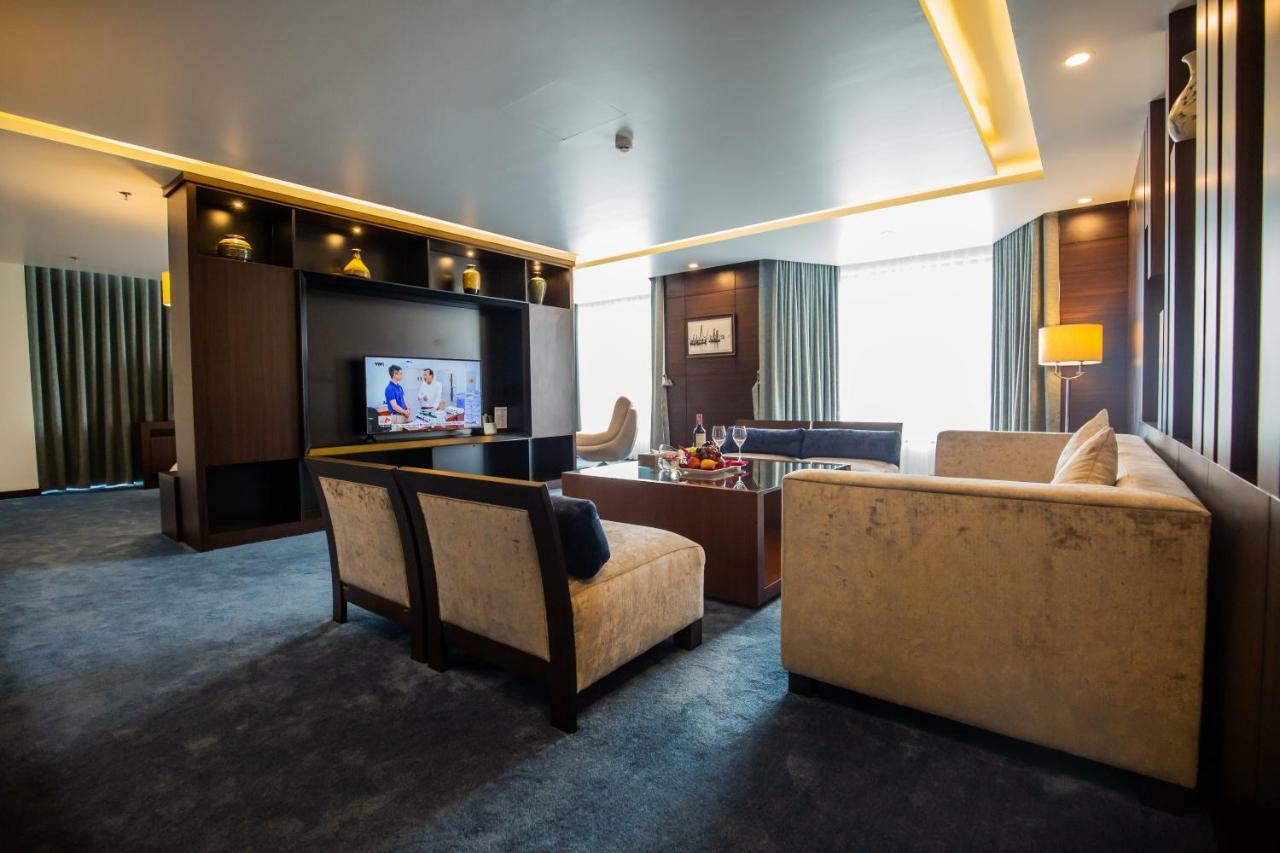 Central Luxury Ha Long Hotel Esterno foto